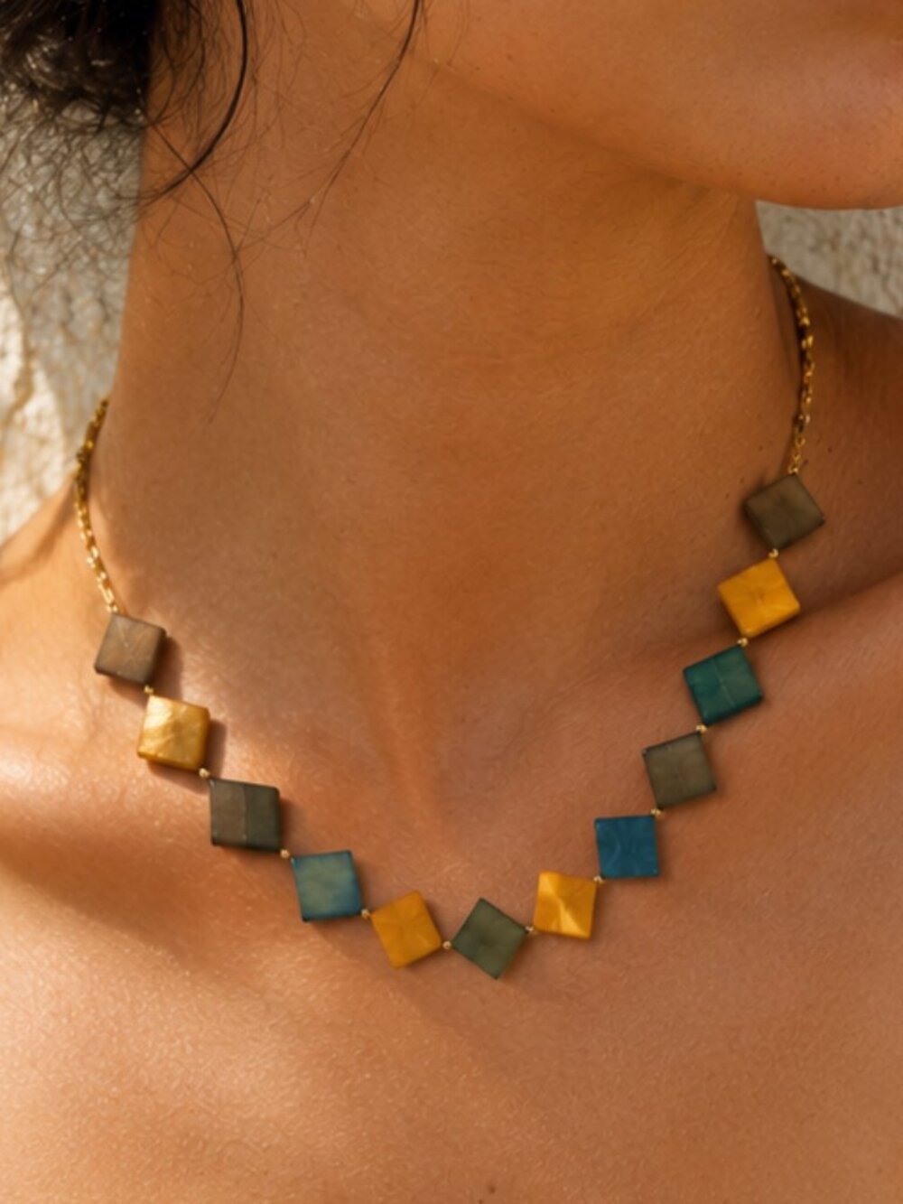 Color Blocks Geometric Shell Necklace | Unisex Statement Jewelry